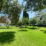 Cris House, Arroyo De La Miel